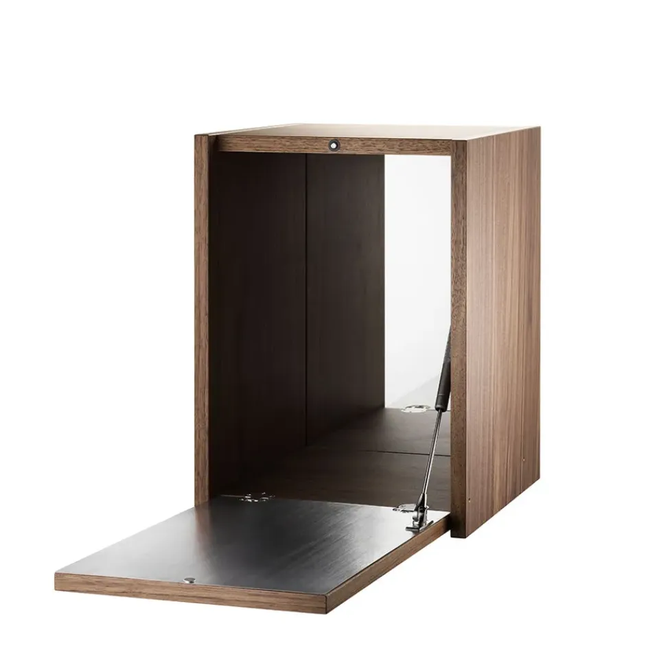 Vitrines & Présentoirs<String Armoire à schnaps , noyer, porte intérieure en acier inoxydable, dos en verre miroir